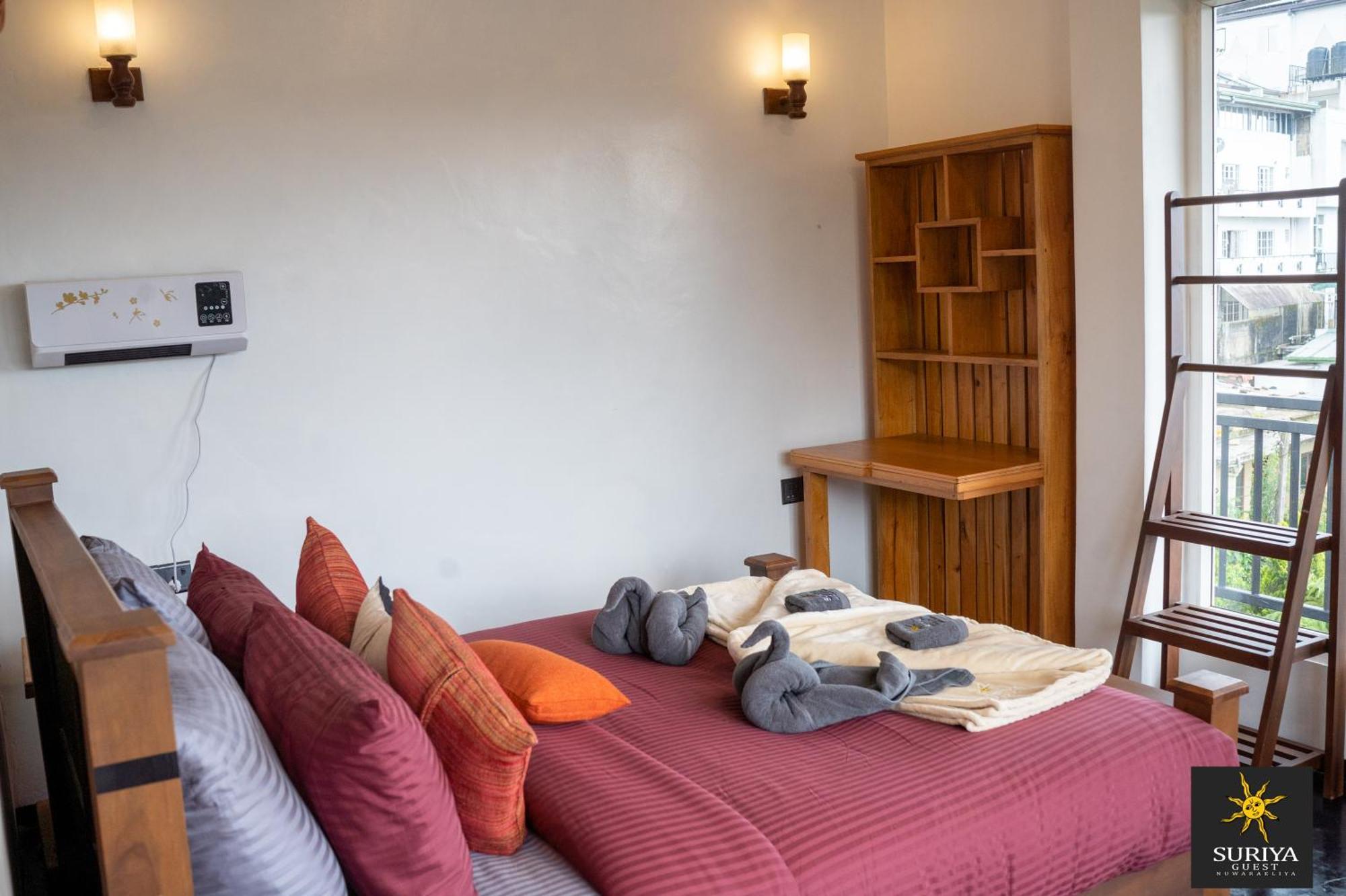 Suriya Guest Hotel Нувара Елия Екстериор снимка
